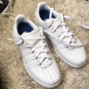 K-Swiss sneakers new without tag